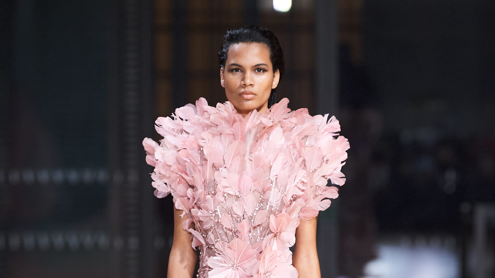 Look 17