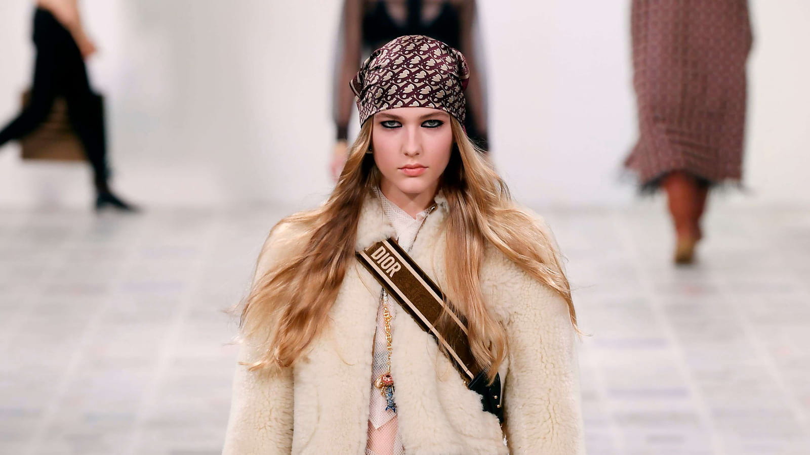 Look 20