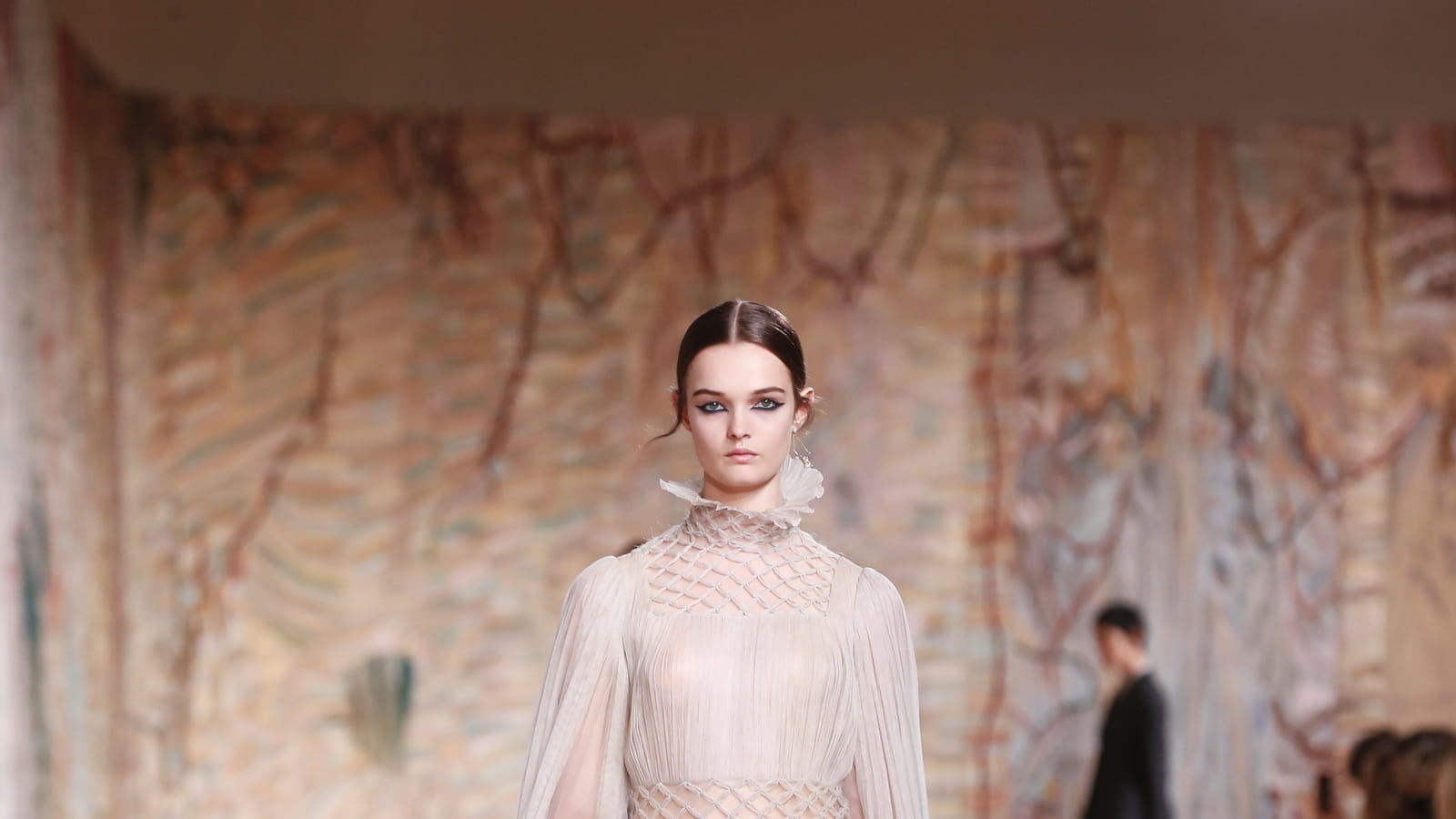 Look 9