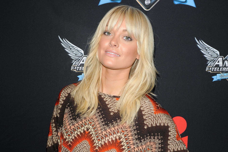 La frange effil&eacute;e de Caroline Receveur