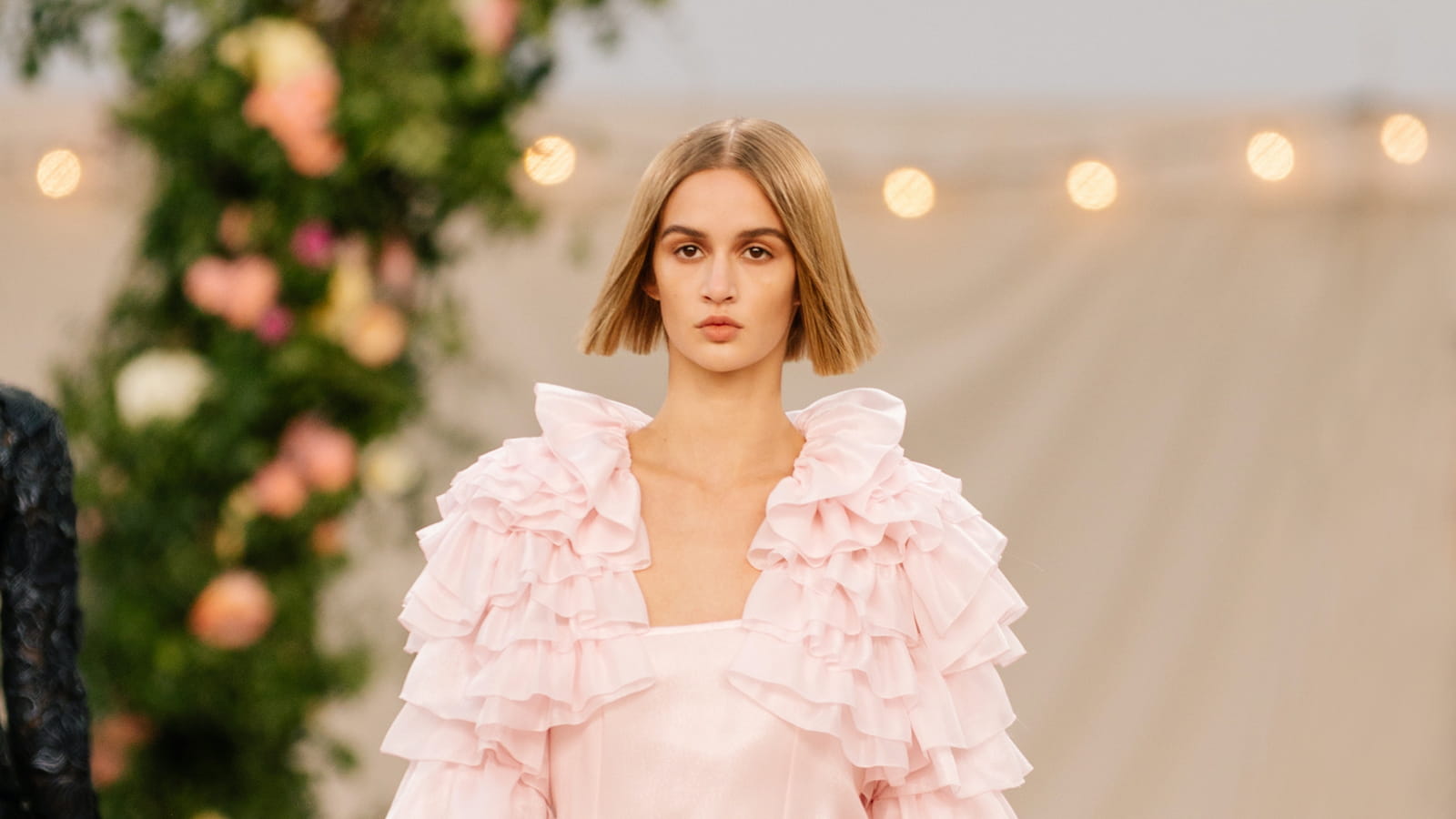 Look 28