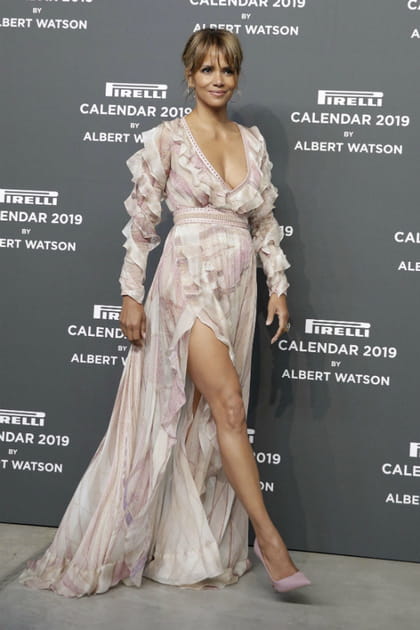 Halle Berry au lancement du calendrier Pirelli