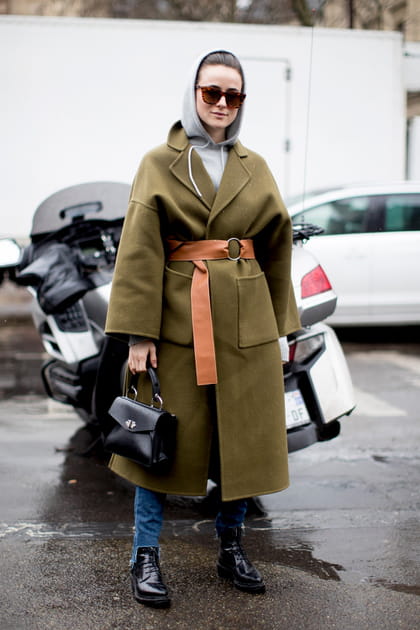 Le sweat &agrave; capuche d&eacute;tourn&eacute;