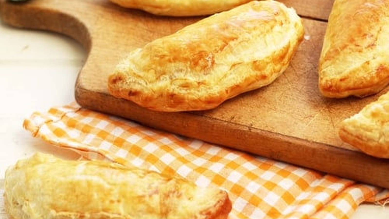 Chaussons aux poireaux et crevettes