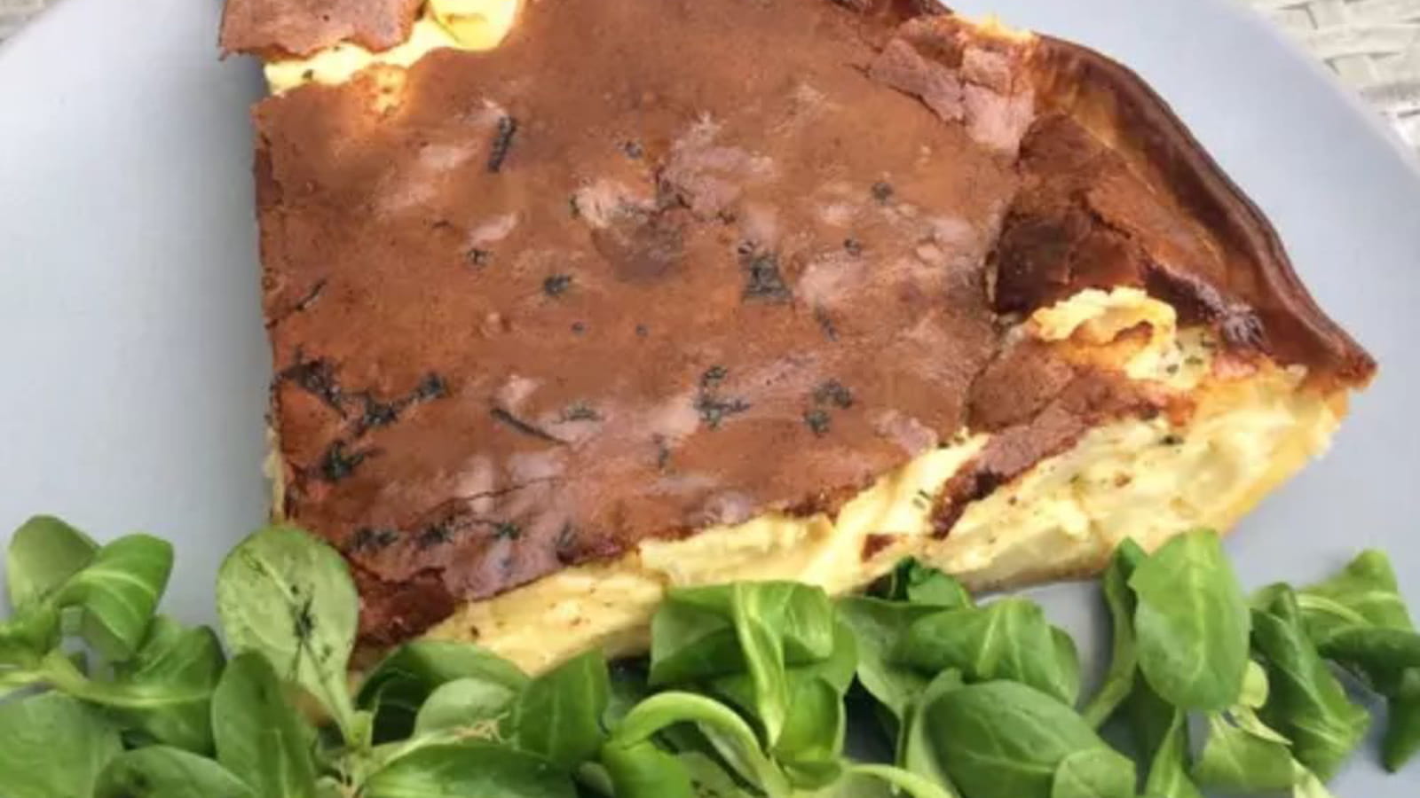 Quiche au camembert et chou-fleur