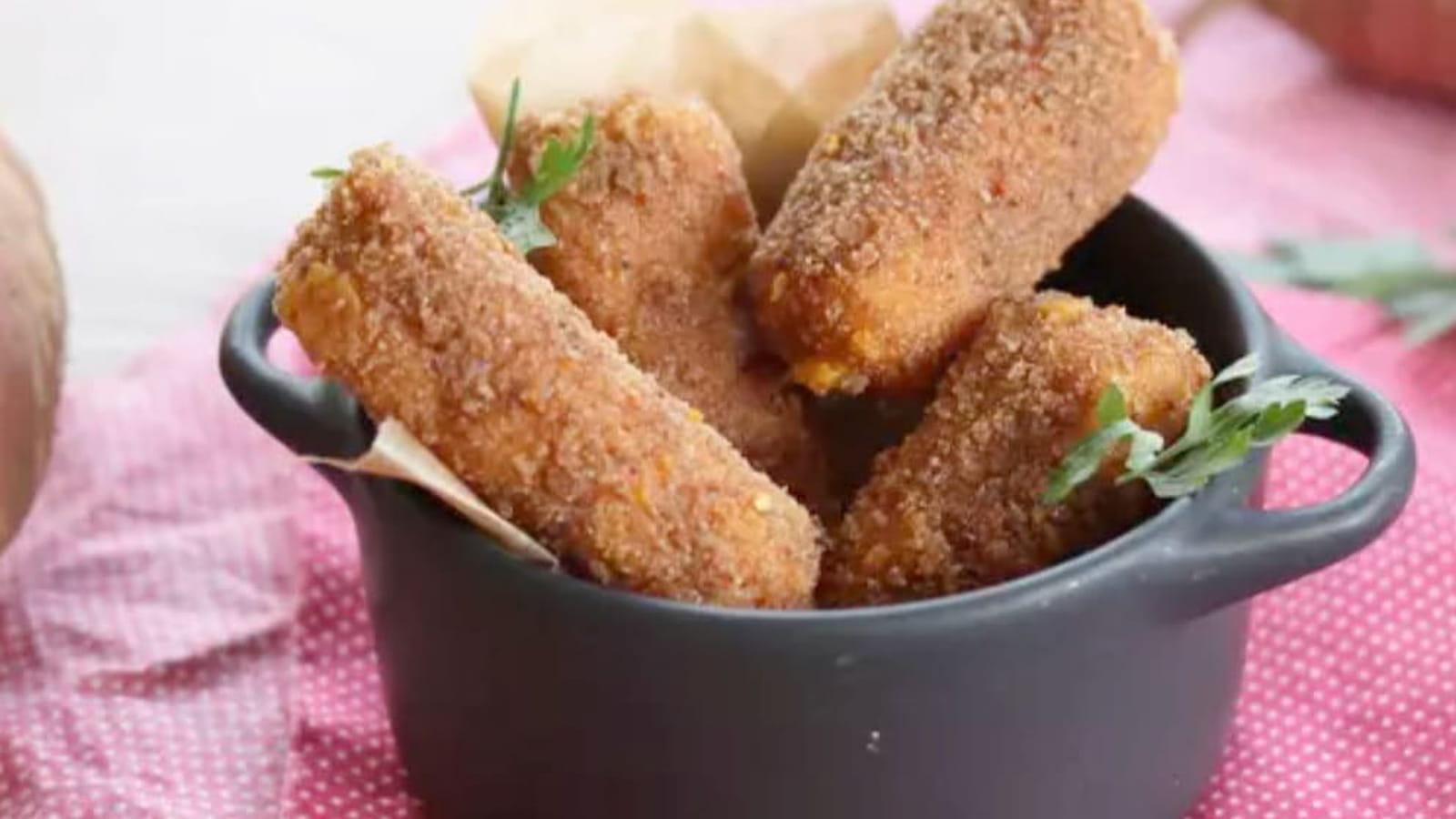 Croquettes de patate douce au coeur de mozzarella et jambon cru