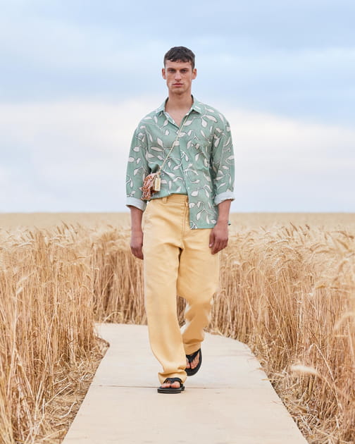 D&eacute;fil&eacute; Jacquemus printemps-&eacute;t&eacute; 2021, passage 26