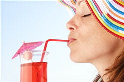 aucune hésitation : c'est l'eau qui reste la boisson de référence, même par
