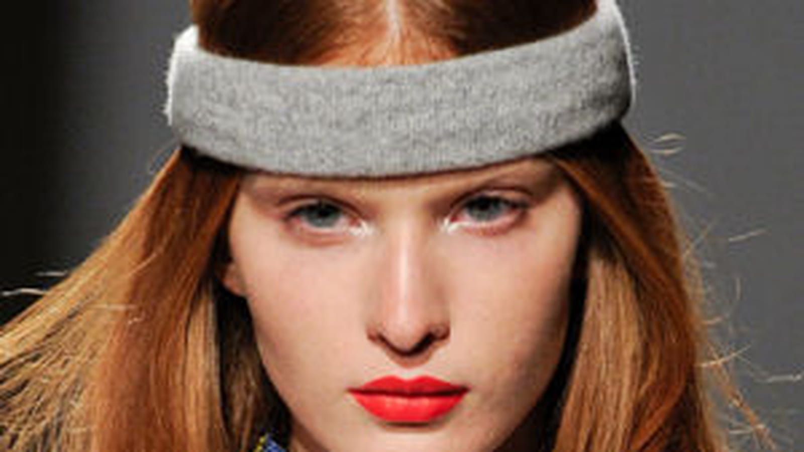 La coupe longue accessoirisée
