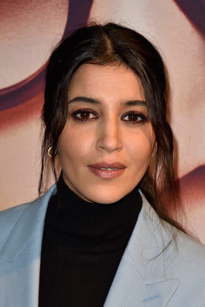 Le smoky paillet&eacute; de Le&iuml;la Bekhti