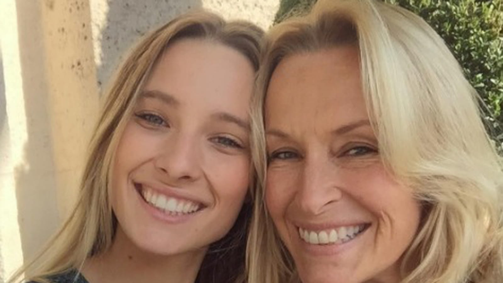 Ilona Smet et Estelle Lefébure