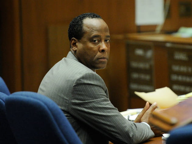 Le médecin de MJ suspecté