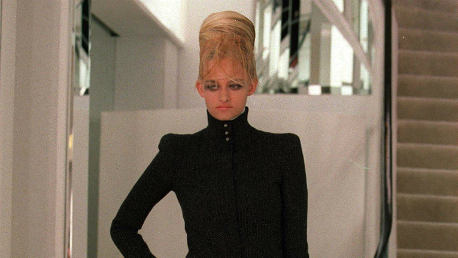 Chanel haute couture 2002