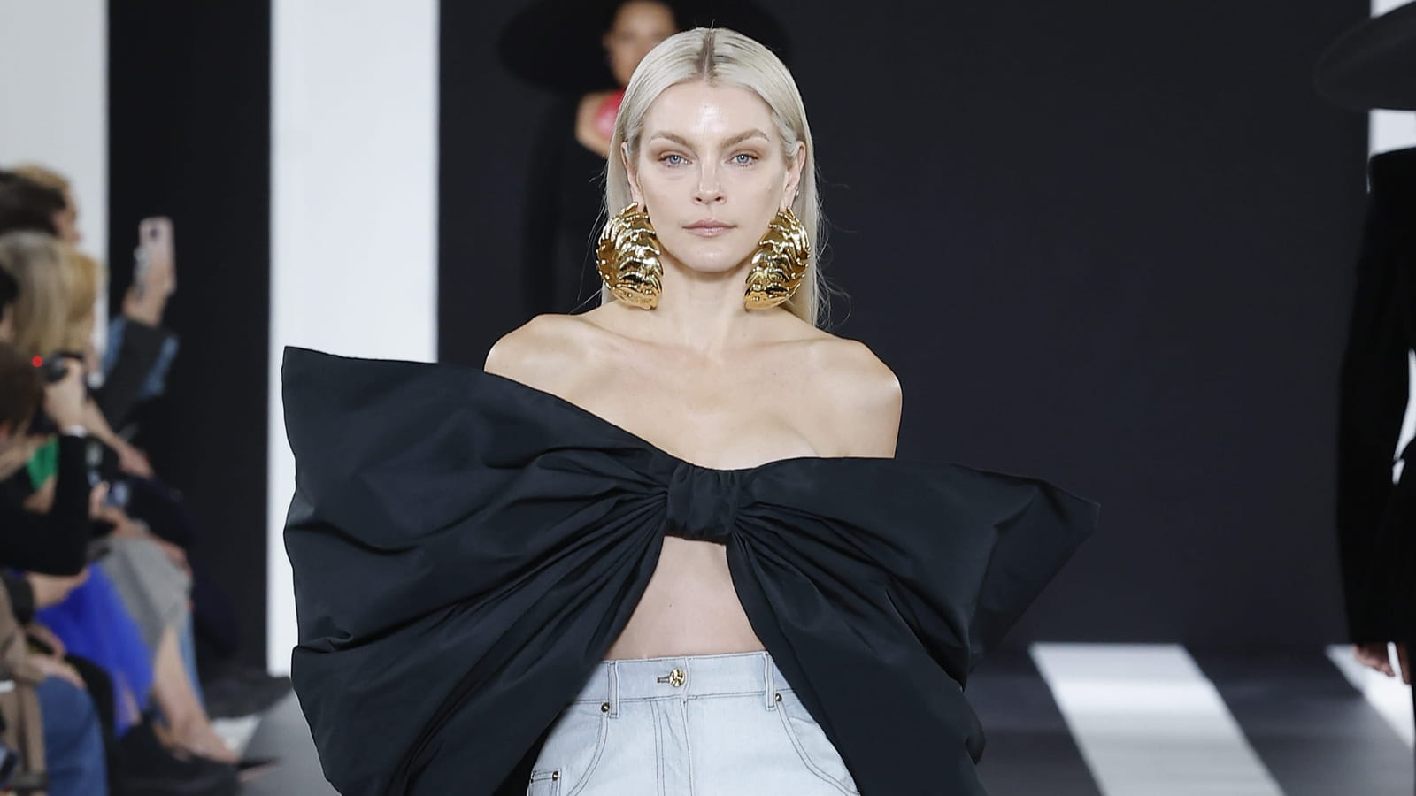 Look 4