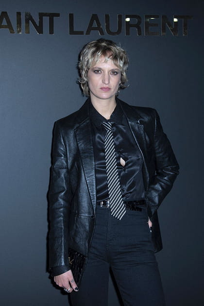 Agathe Rousselle au d&eacute;fil&eacute; Saint Laurent