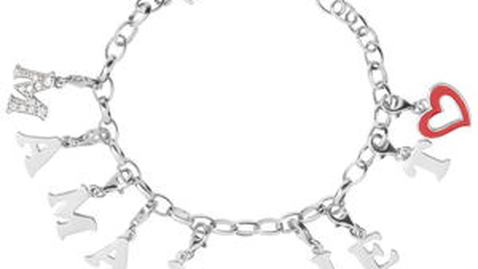 Le bracelet en argent de Agatha