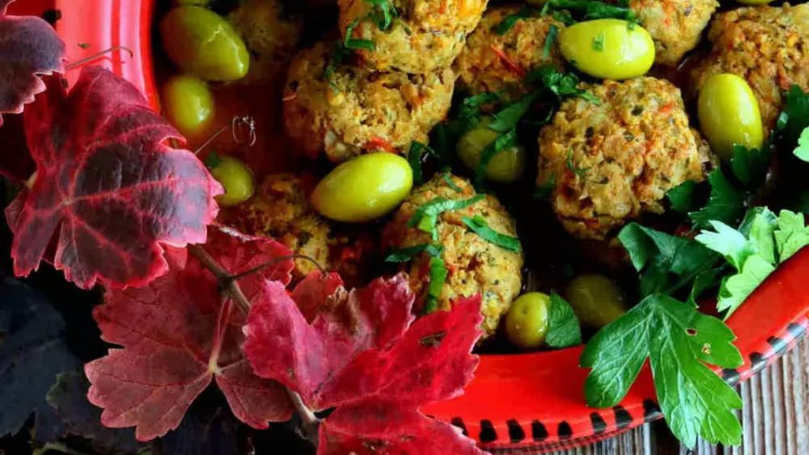 Boulettes de viande épicées à la sauce tomate