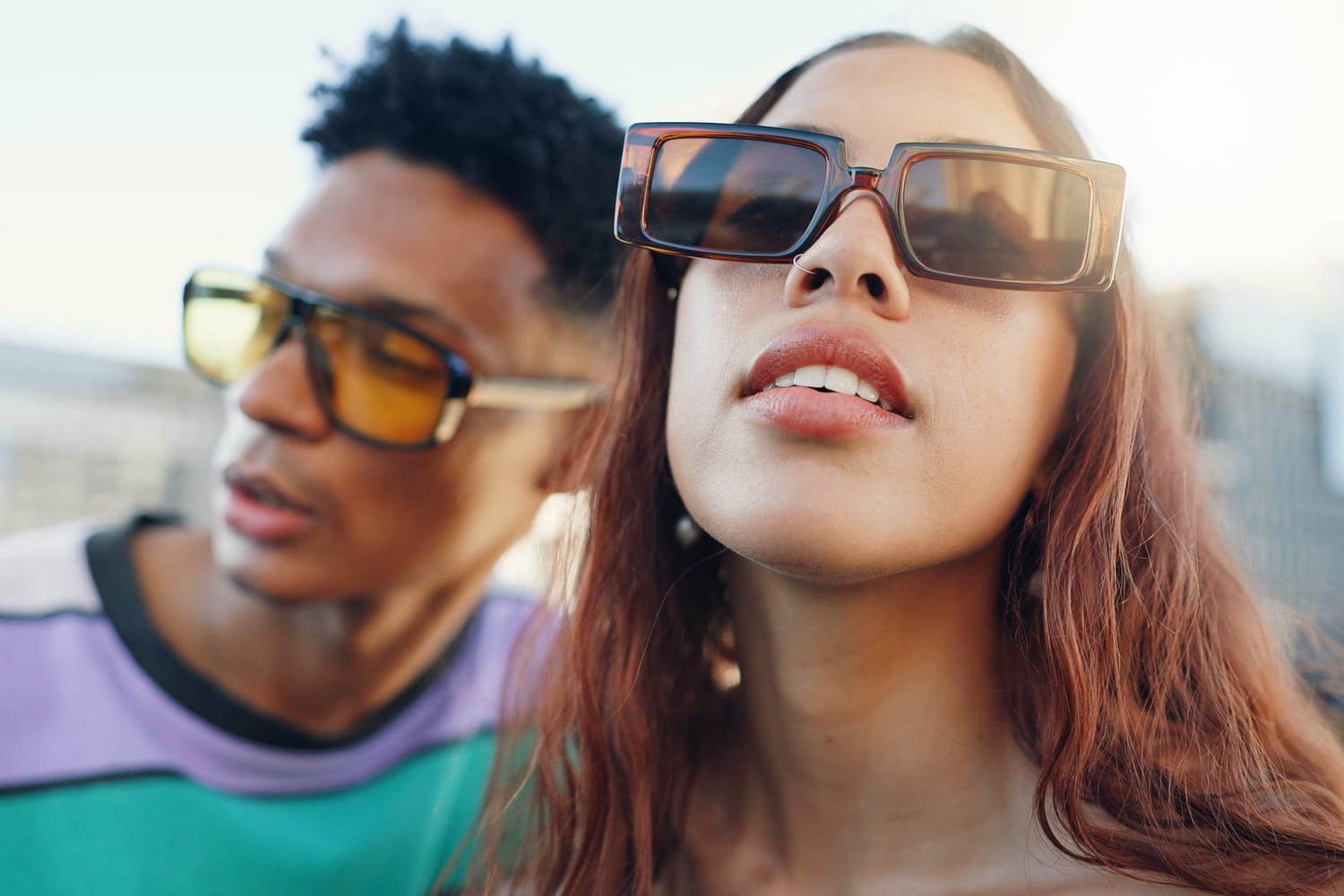 Here is the offer to have two pairs of sunglasses with polarized lenses for only €49 Here is the offer to have two pairs of sunglasses with polarized lenses for only €49