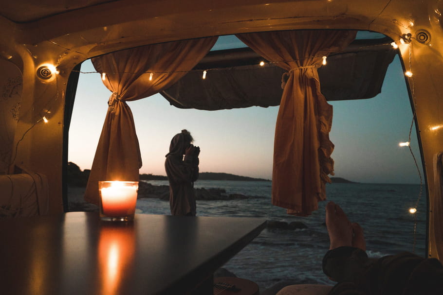 Tendance van life : comment vit-on et customise-t-on un van ?