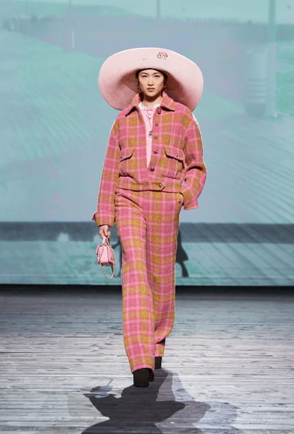 Look 42&nbsp;du d&eacute;fil&eacute; Chanel automne-hiver 2024-2025