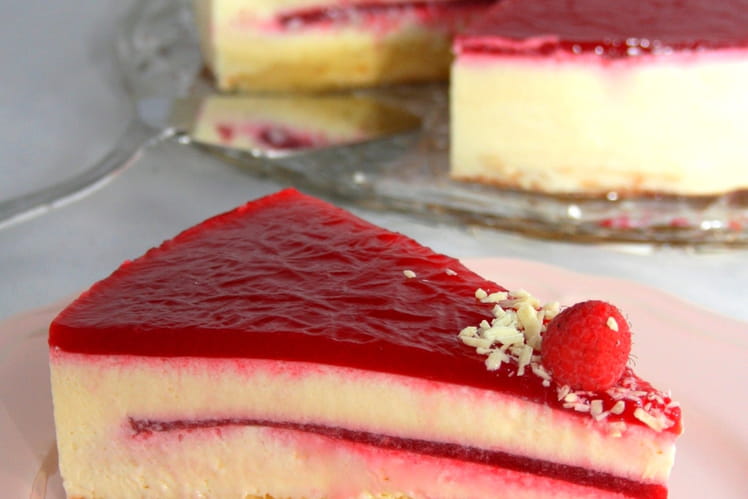 Recette de Bavarois chocolat blanc et framboises : la recette facile