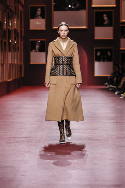 Look 73&nbsp;du d&eacute;fil&eacute; Dior