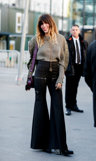 Lou Doillon en pantalon flare