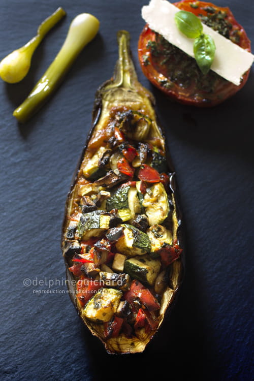 Aubergines farcies aux légumes