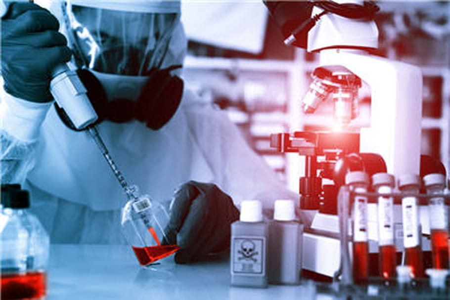 Les transfusions sanguines : un espoir pour soigner Ebola ?