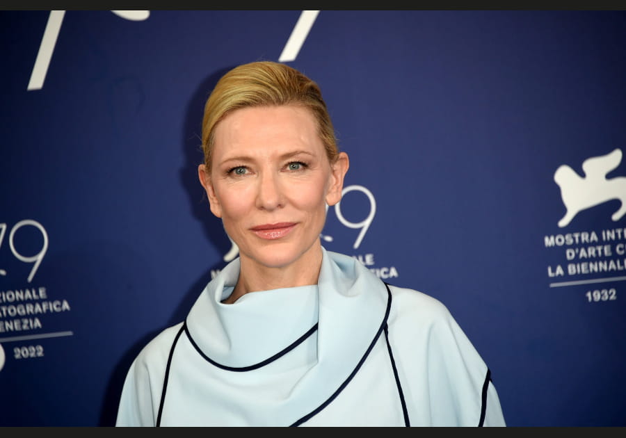La bouche glossy de Cate Blanchett