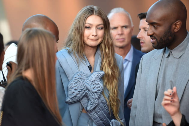 Gigi Hadid n'a pas l'air convaincu