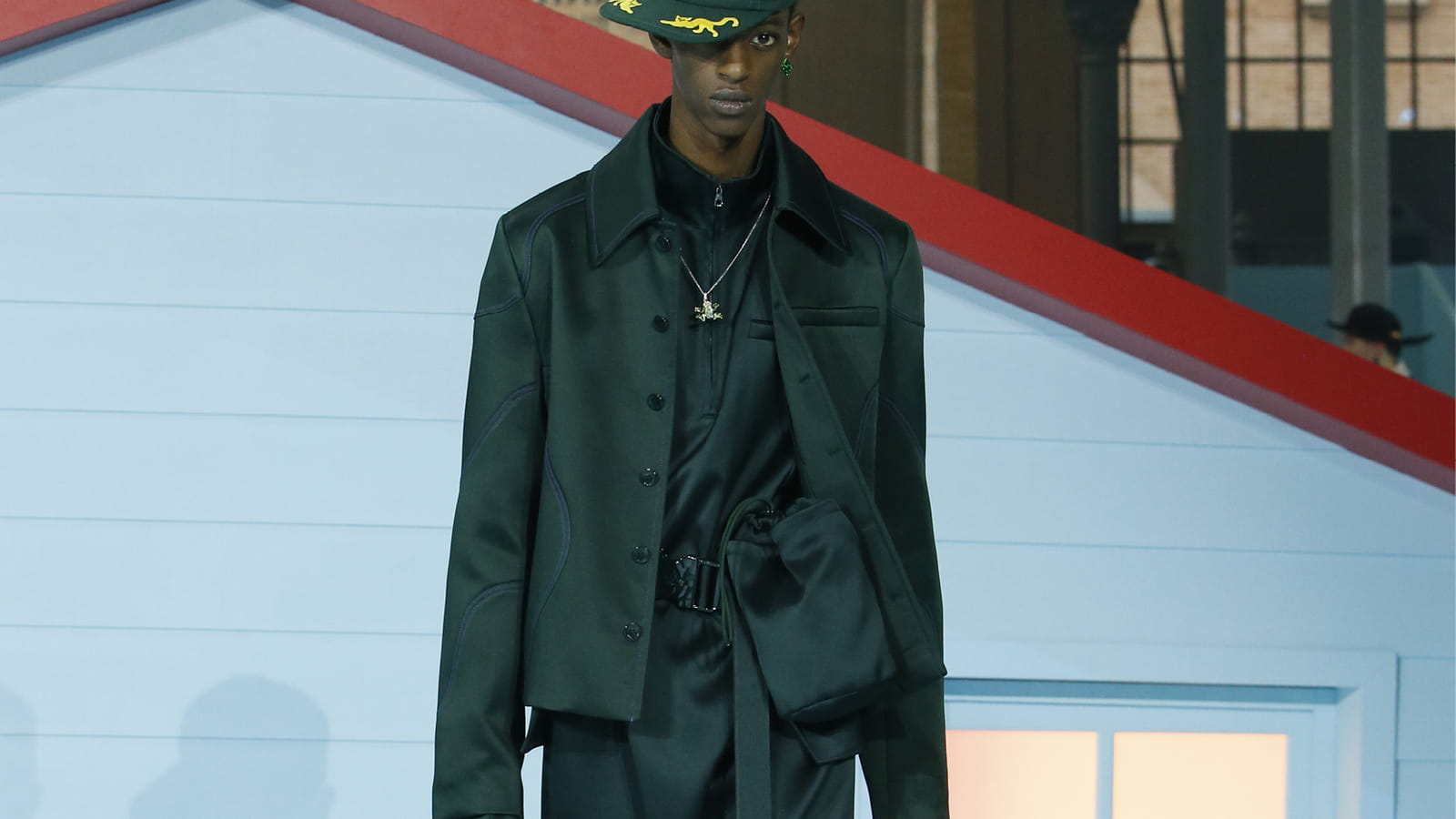 Look 25