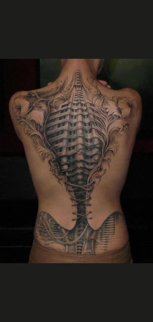 Le tatouage biom&eacute;canique