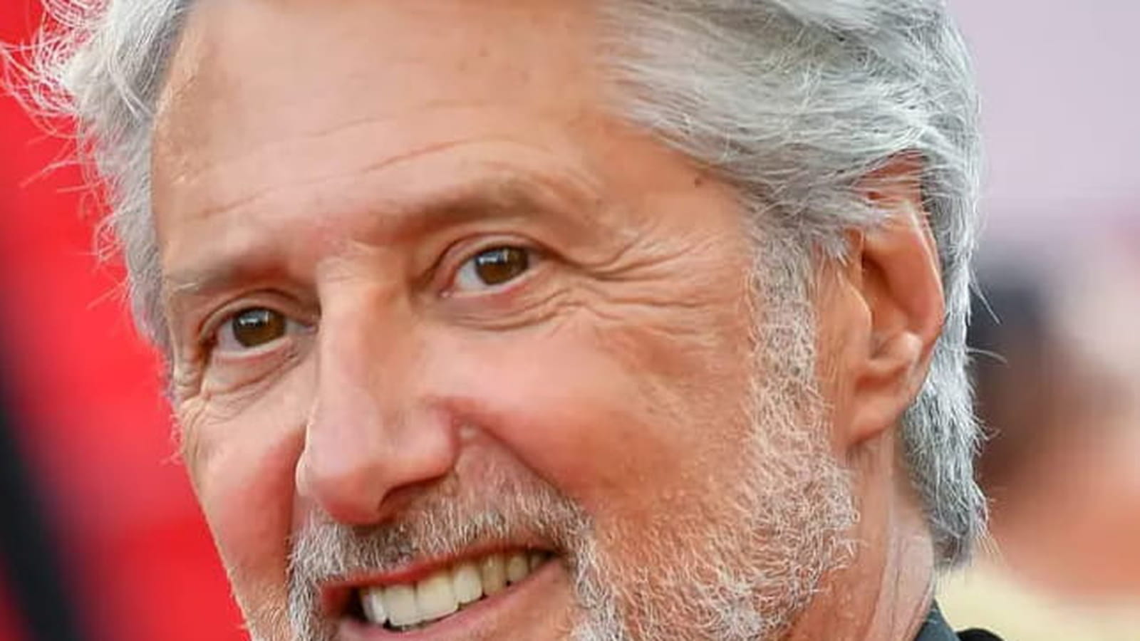 Antoine De Caunes