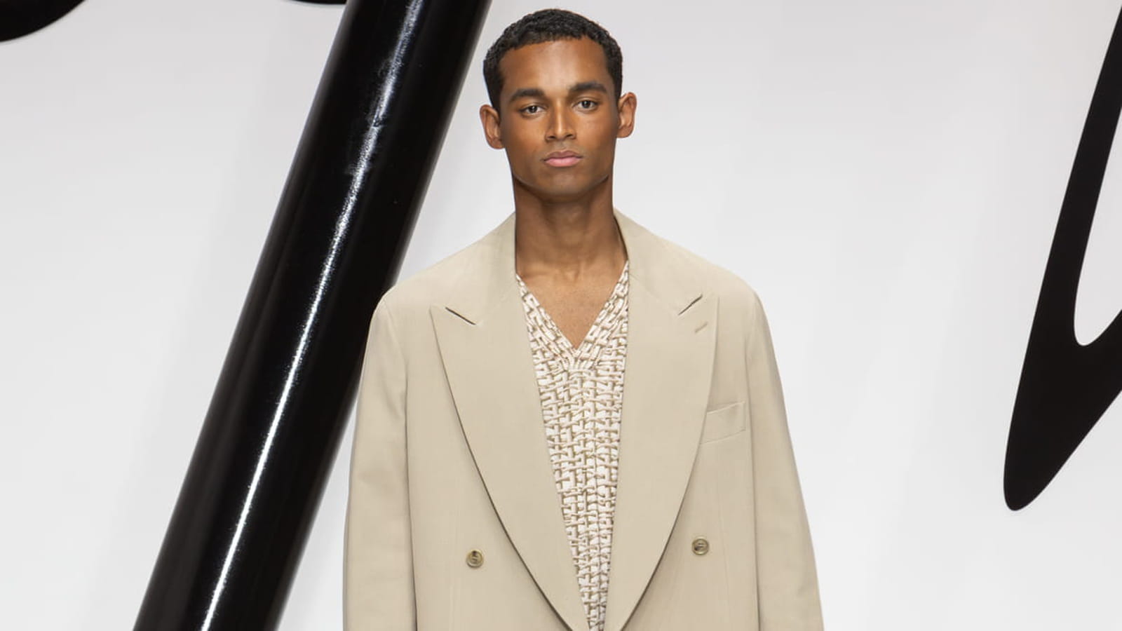 Look 23