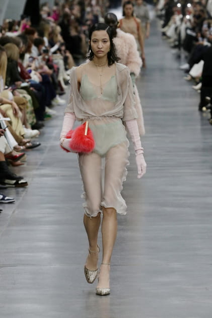 Look 5 du défilé Fendi
