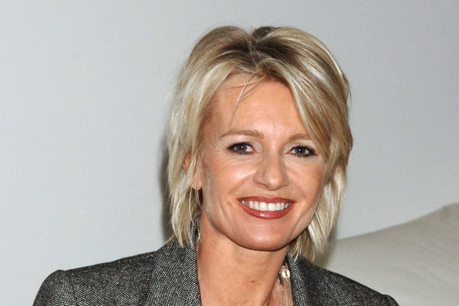 Le contour des l&egrave;vres 90's de Sophie Davant