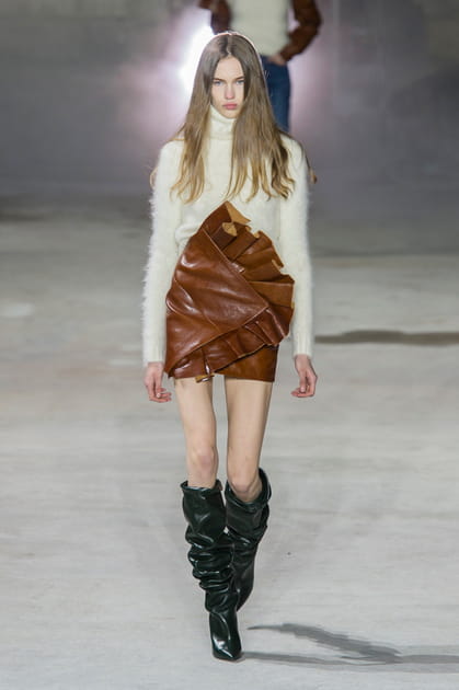 D&eacute;fil&eacute; Saint Laurent