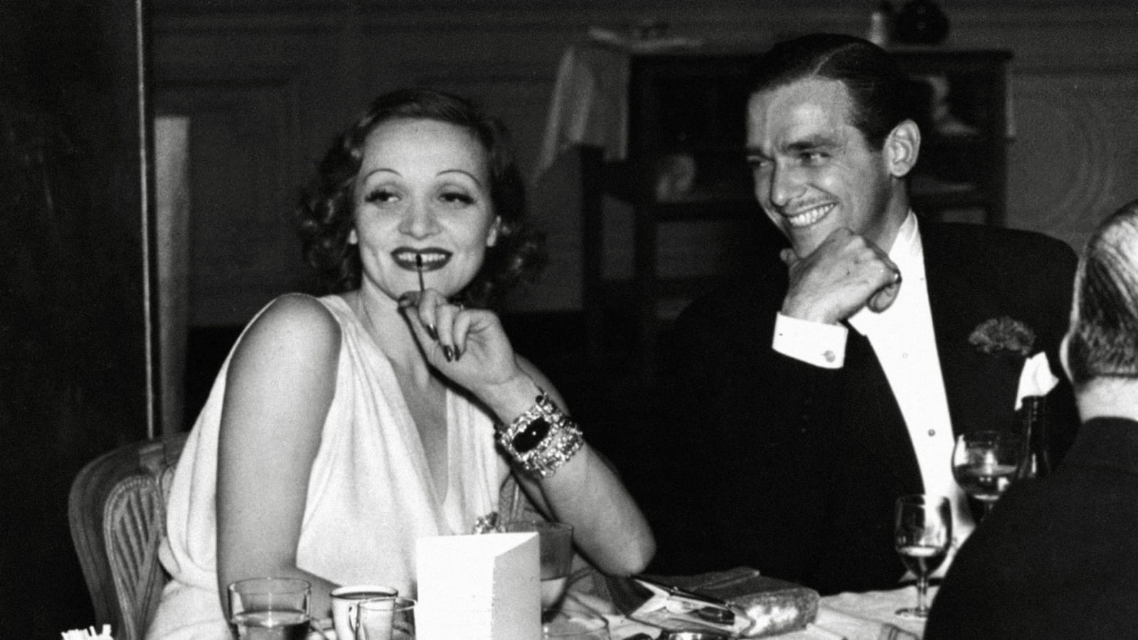 Marlène Dietrich et Douglas Fairbanks Jr en 1936