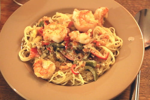 Tagliatelles piquantes aux scampis grillés