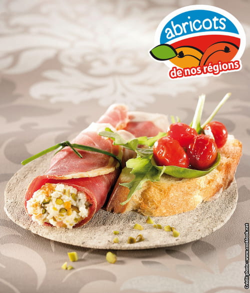 Roulade à la brousse et Abricots de nos Régions