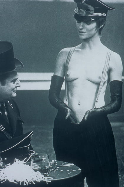 Dans Portier de nuit de Liliana Cavani (1974)