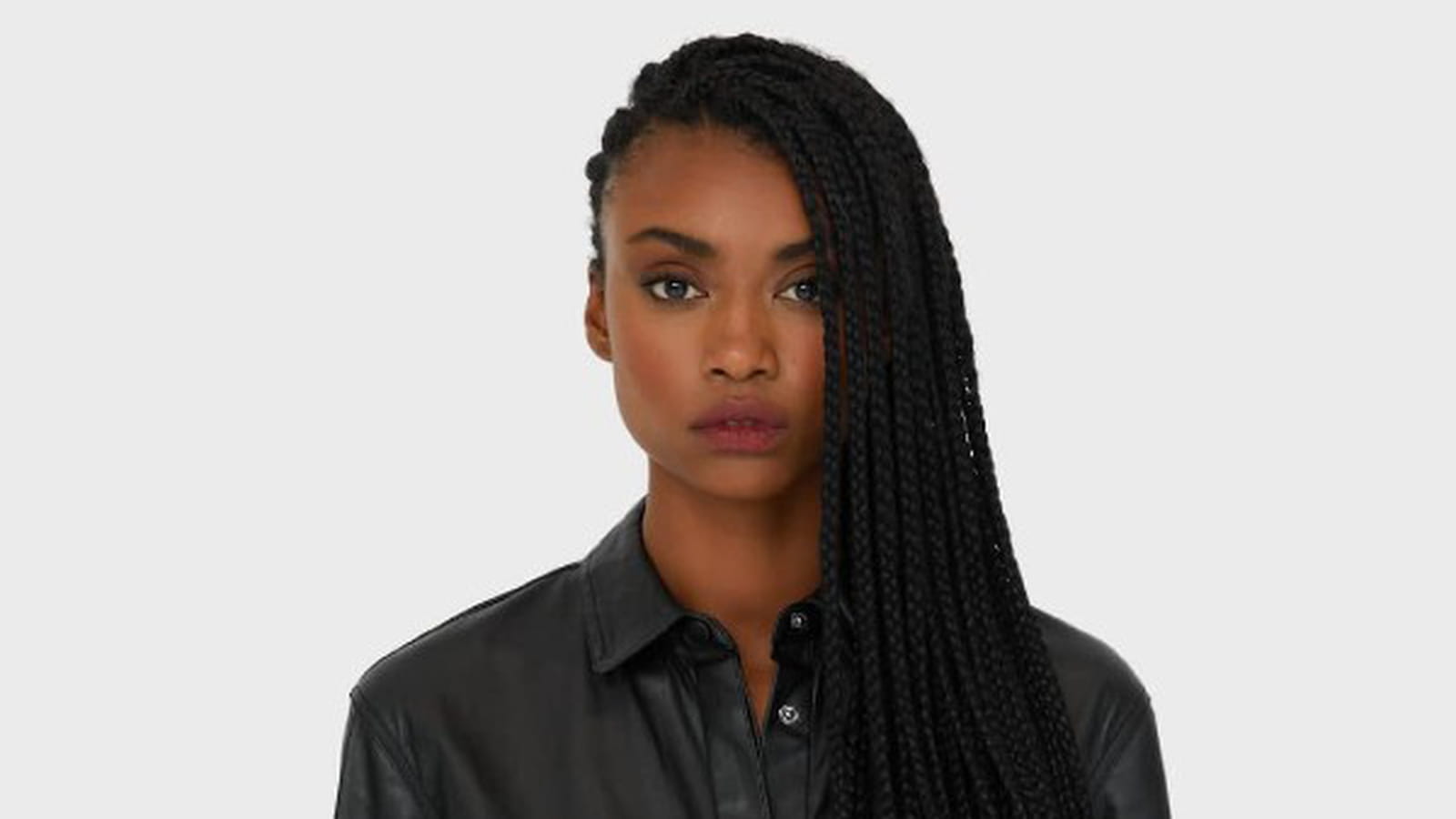 Robe noire Stradivarius