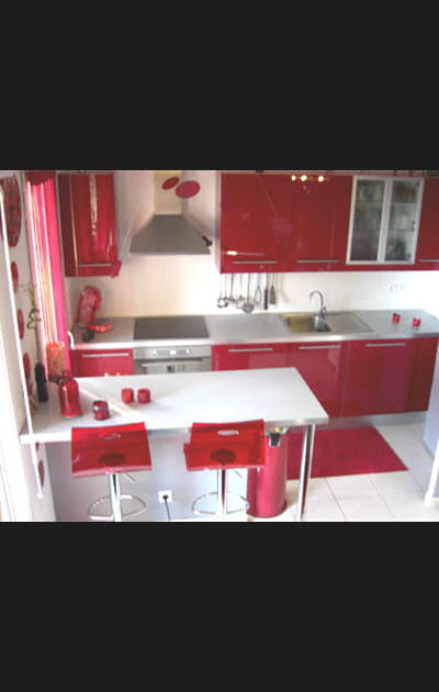 La cuisine rouge de C&eacute;dric