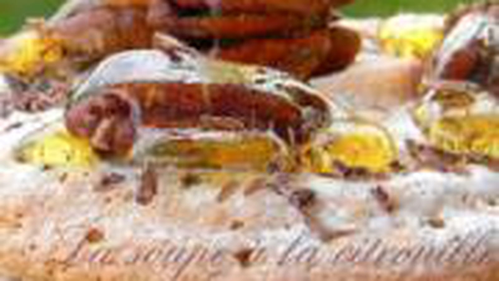 Macarons marron, noix de pécan