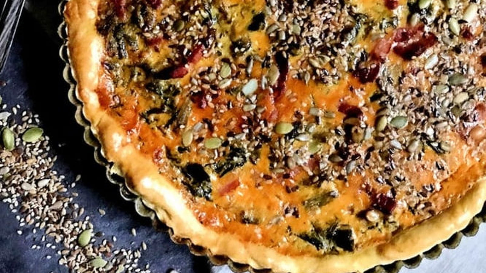 Quiche à la fondue de poireaux et graines mélangées