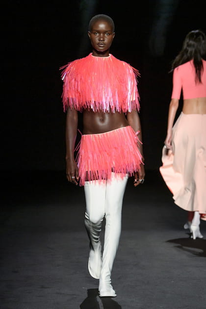 D&eacute;fil&eacute; Sportmax printemps-&eacute;t&eacute; 2023