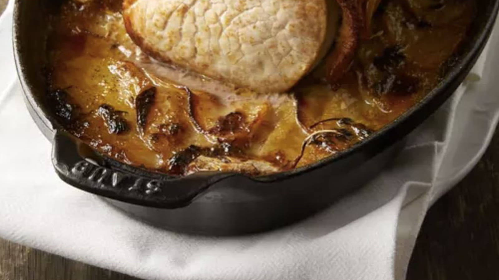 Rôti de veau, pommes boulangères par le chef Cyril Lignac