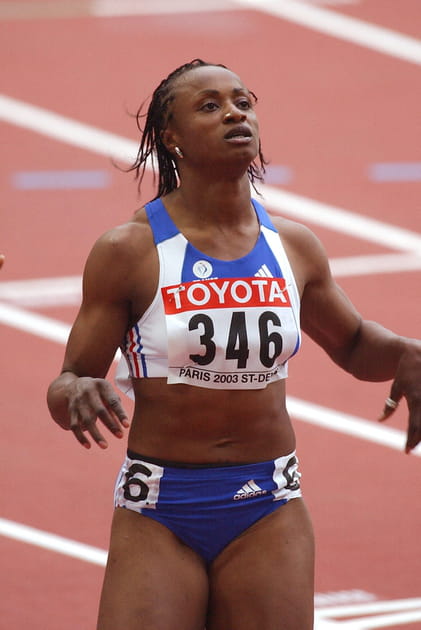 L'athlète Eunice Barber à Paris en 2003