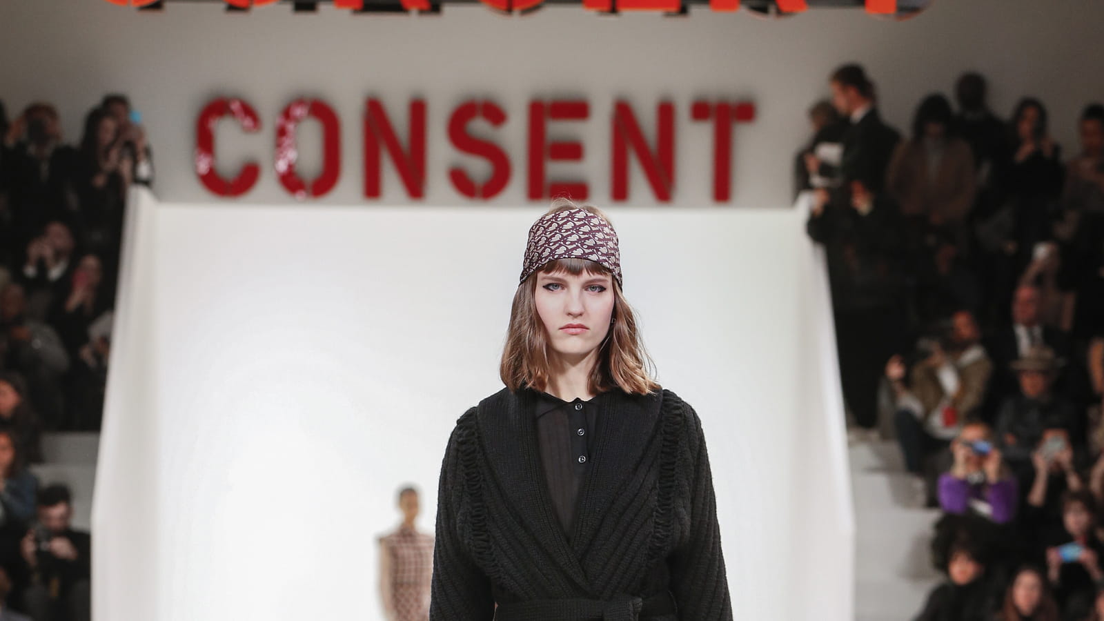 Look 5